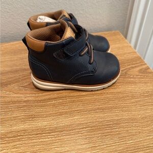 Stride Rite Blue and Tan Ankle Boots with Sturdy Sole